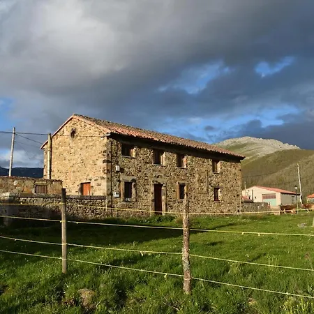 Hostel Tremaya